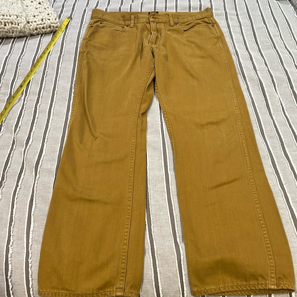 Mens JCREW THE SUTTON JEAN SZ 33 x 32